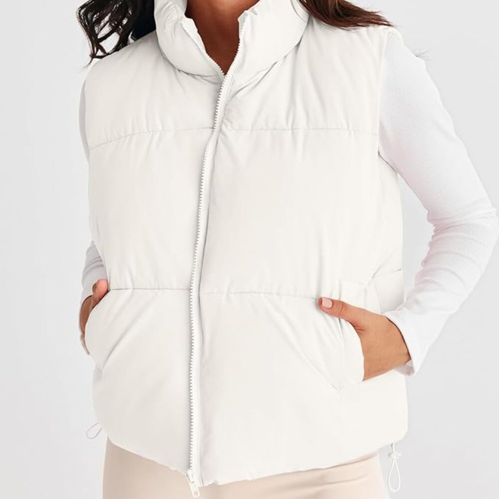 White Puffy pad women's vest
